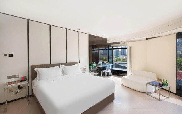 U Hotels