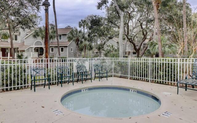 7611 Huntington Villas