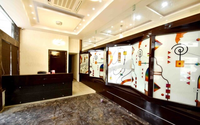OYO 3222 Hotel SP 13