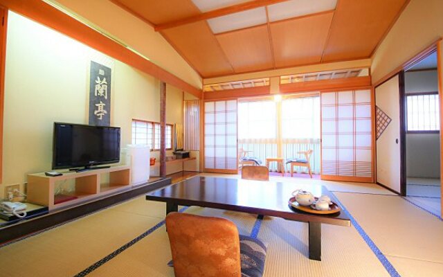Mine Ryokan
