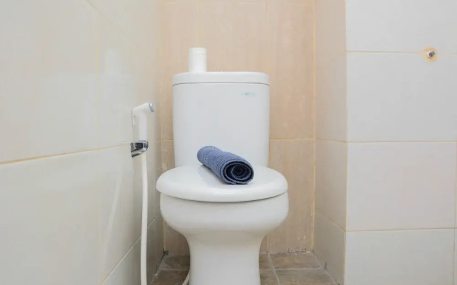 Clean Studio Apartment at Grand Dhika City