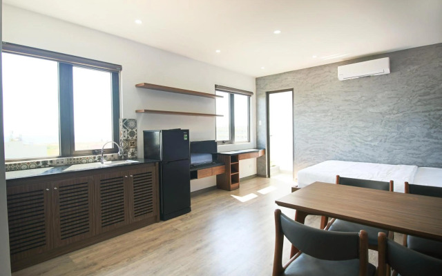 LaLa Apartment and Hotel