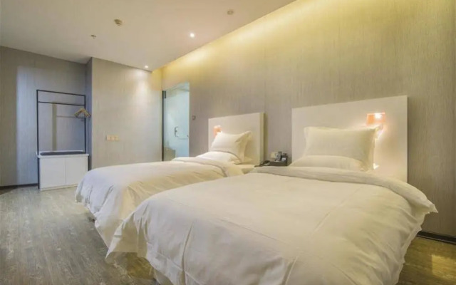 Xiamen Ader Hotel