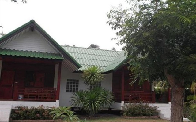 Double Duke Bungalows