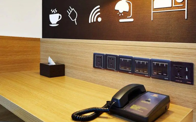 7 Days Premium Nanchang Chaoyang Middle Road Nanchang Bridge Branch