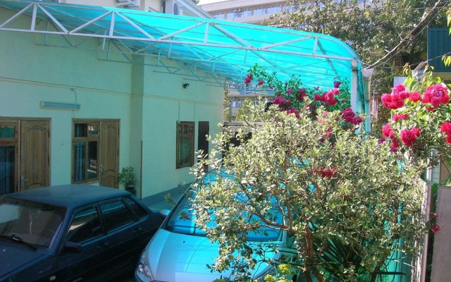 Guest House Yug