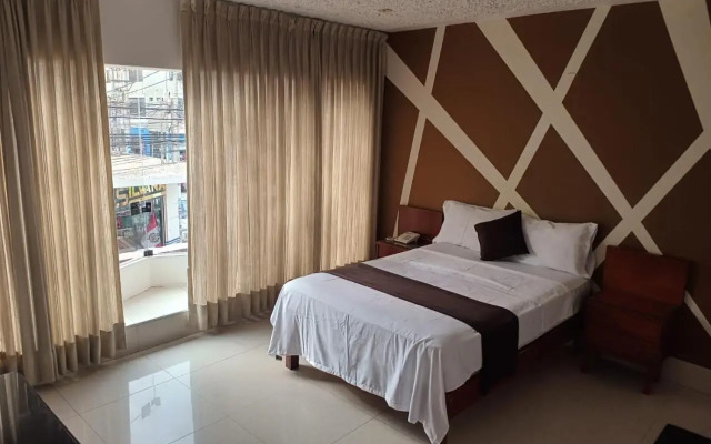 Hostal Silvana ***