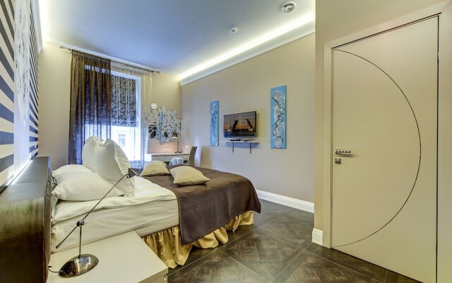 Luxury apartments on Nevsky 22