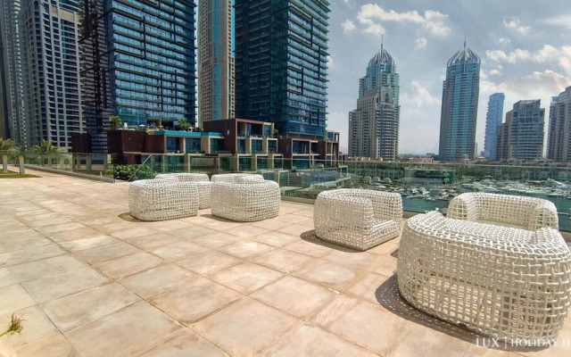 LUX The Cayan Superior Suite
