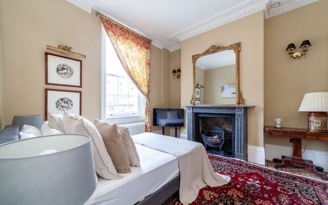The New Cross Premier Room