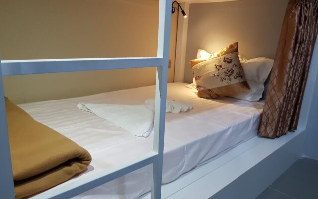 Rangoon 40 Hotel