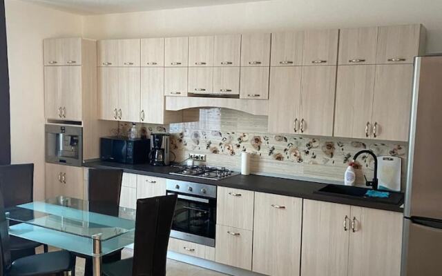 Cory's House APARTMENT