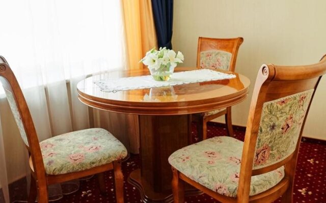 Hotel Nadezhda
