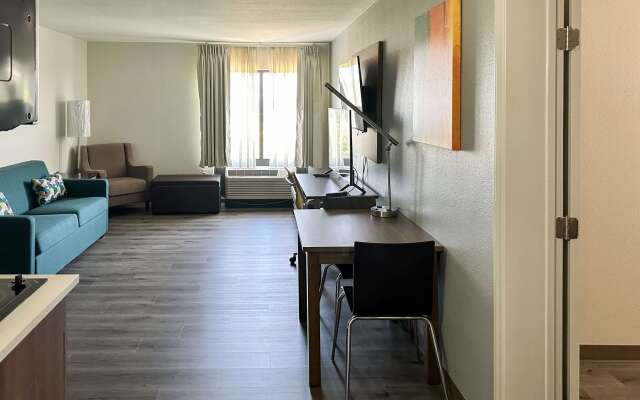 MainStay Suites Conover-Hickory