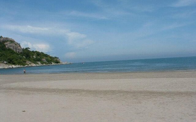 SM Beach Side Place