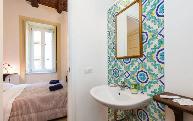 Don Pedro Rooms Vicerè di Toledo in the city center