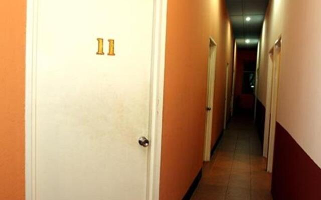 B&B Inn - Hostel