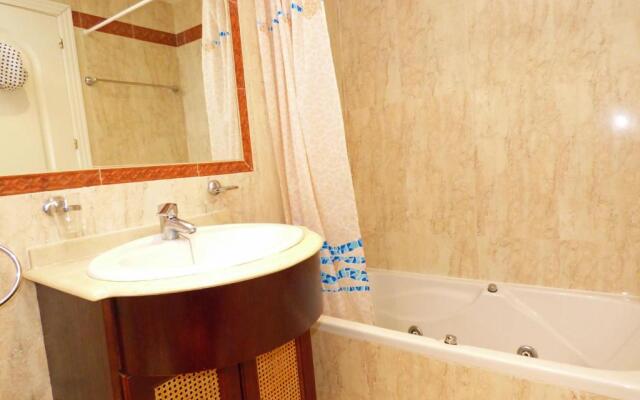 Garden Apartment in Elviria