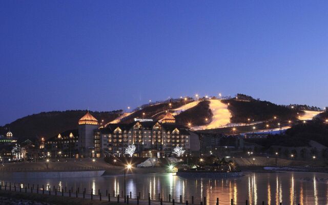 Holiday Inn Alpensia Pyeongchang Suites, an IHG Hotel