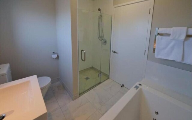 Coastal Ridge Apartments