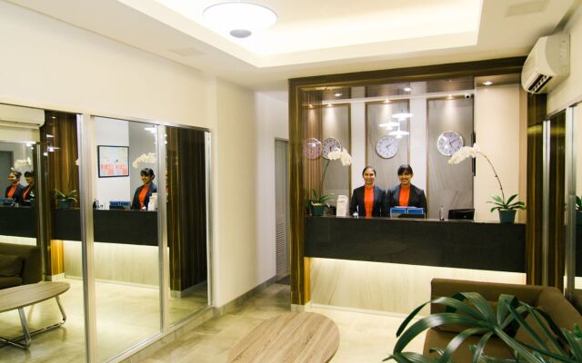 Travelite Express Hotel