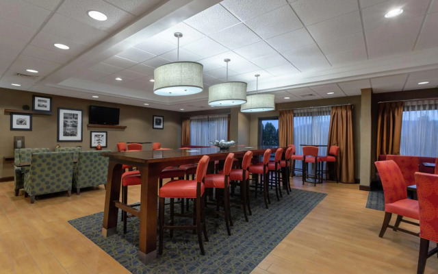 Hampton Inn Bedford