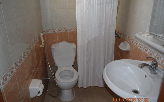 Al Saraya Eman Hotel