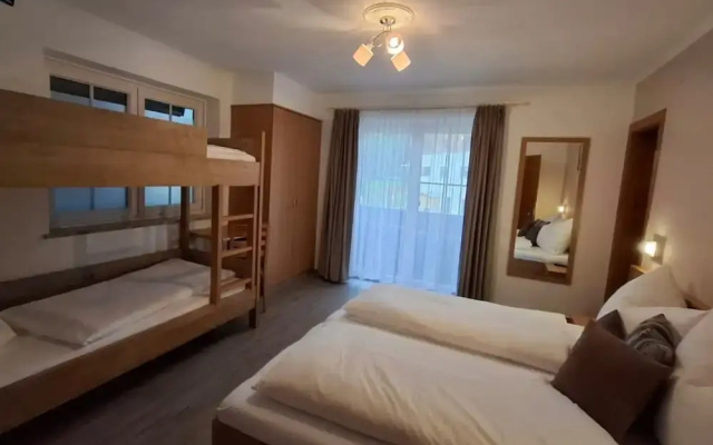 Spacious Holiday Home in Goldegg near Ski Area