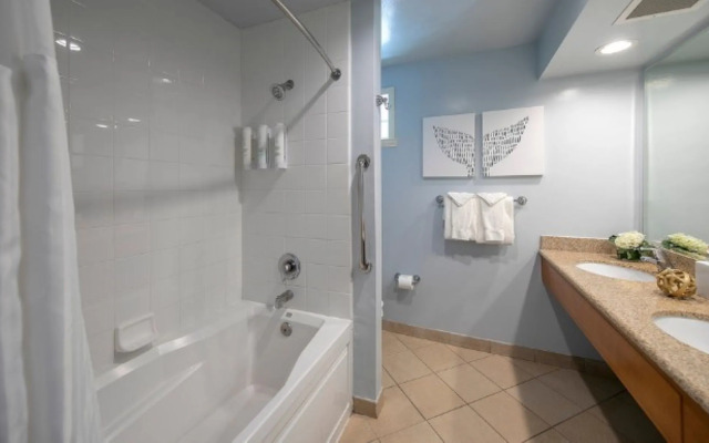 Avila Lighthouse Suites