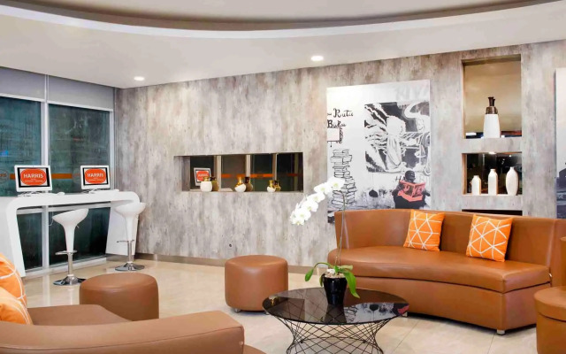 HARRIS Hotel Sentraland Semarang