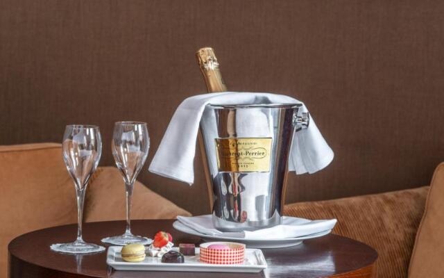 Restaurant-Hotel Du Parc Des Eaux-Vives
