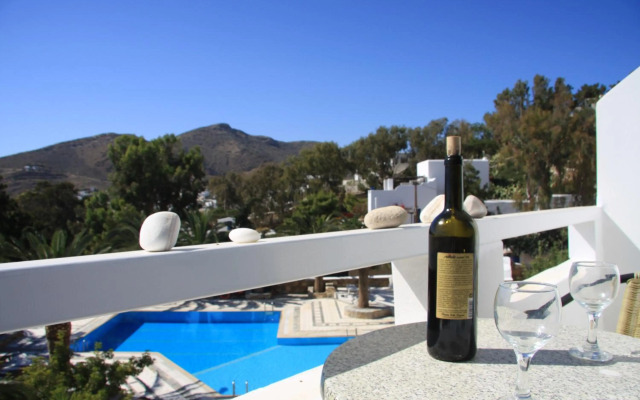 Armadoros Hotel Ios Backpackers