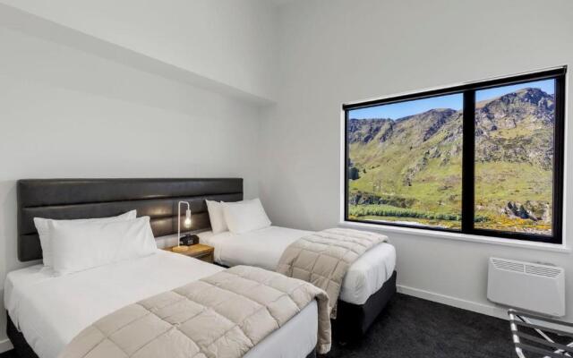 Riverview Penthouse - Apartment 19