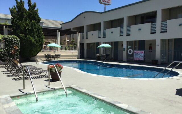 Best Western Plus Mikado Hotel