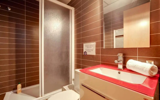 Ronda Sant Pere Private City Center 3Bedroom Suite B
