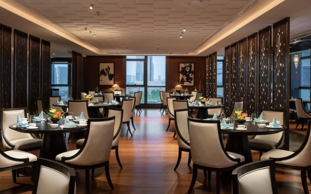 InterContinental Zhengzhou Zhengdong by IHG