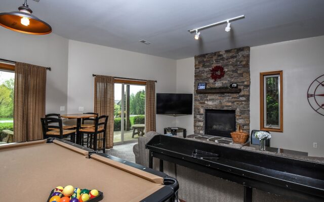 Mountain Merlot 5 Bedroom House