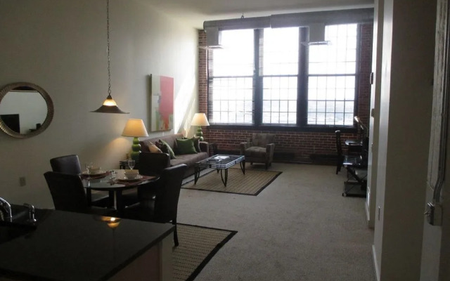 Global Luxury Suites at the Mill