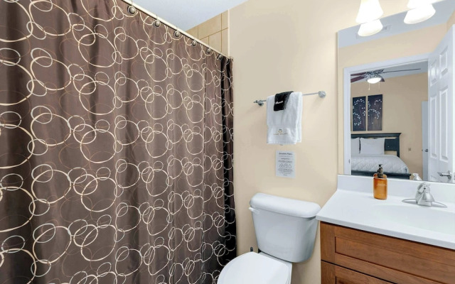 Trails End Hideaway Waterfront