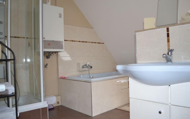 Ferienwohnung Resit 2