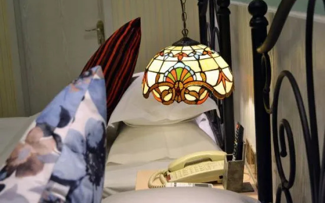 Dengfeng Baroque Hotel