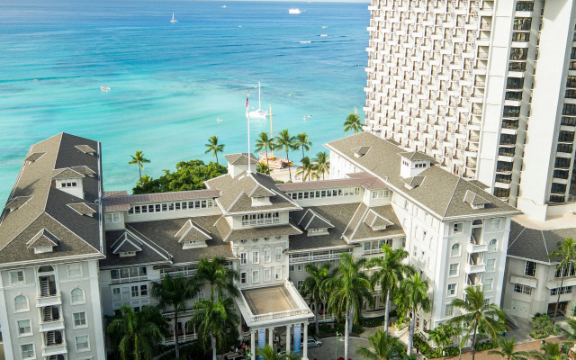 Moana Surfrider, A Westin Resort & Spa, Waikiki Beach