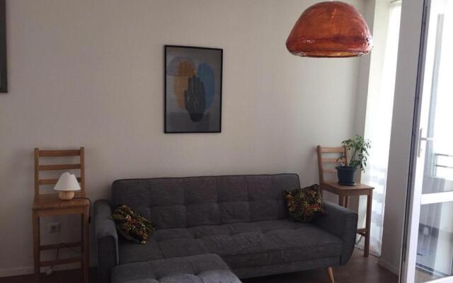 Home1