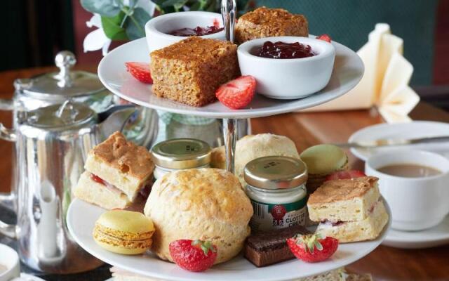 The Palm Court Hotel