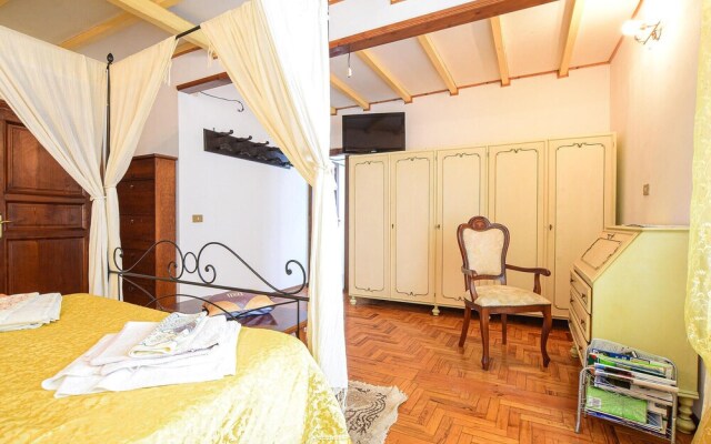 Stunning Apartment in Roccalbegna With 3 Bedrooms