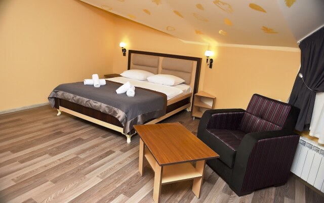 Yaffle Inn Boutique Hotel