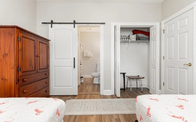 Magnolia Place 4643-202 1 Bedroom Condo