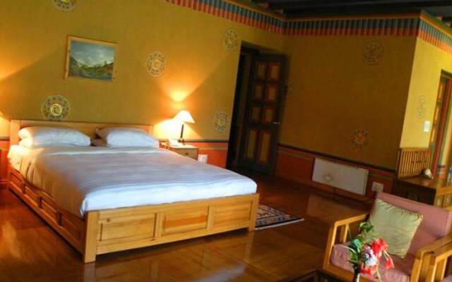 Olathang Hotel