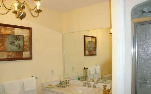 In Elegance Bed and Breakfast