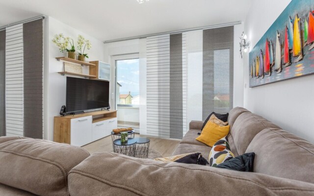 Awesome Apartment in Vantacici With Wifi and 2 Bedrooms